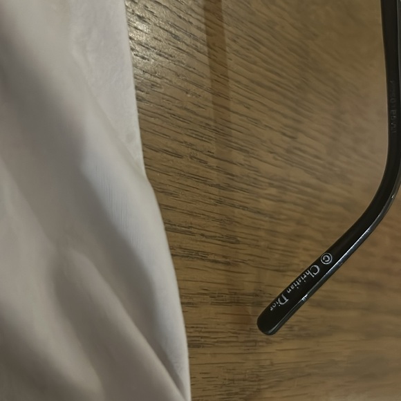 Dior Sunglasses With Case - Picture 5 of 6